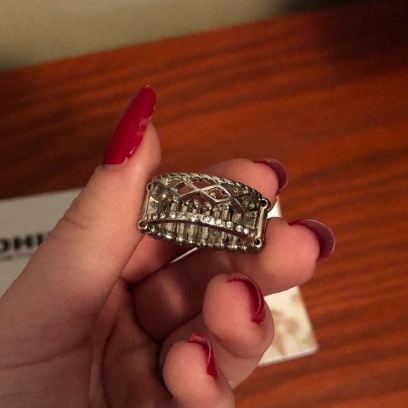 Jewelry Set - Picture 3 of 5